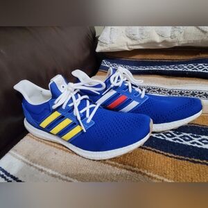 Adidas Men's size 12